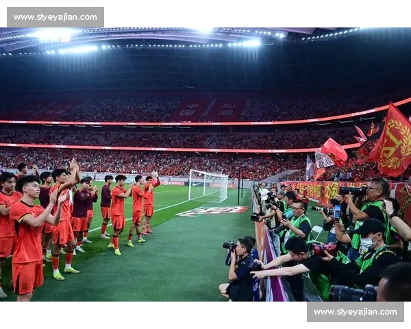 生死对决一触即发足球晋级赛燃爆全城热血争夺巅峰门票荣耀时刻 - 副本 (2) - 副本